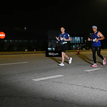 Runner Photo 7419258
