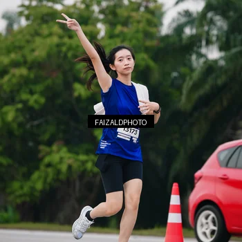 Runner Photo 7419259