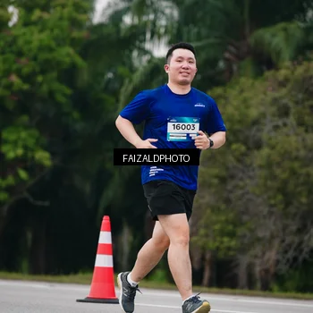 Runner Photo 7419263