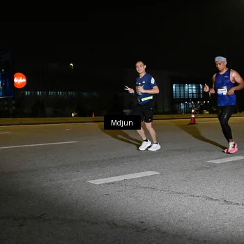 Runner Photo 7419266