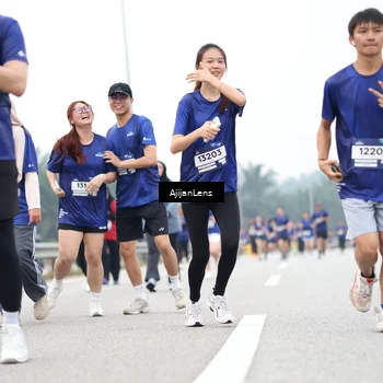 Runner Photo 7419268