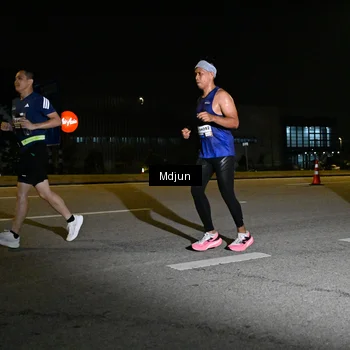 Runner Photo 7419281