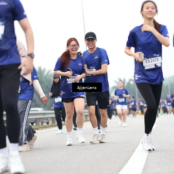 Runner Photo 7419357