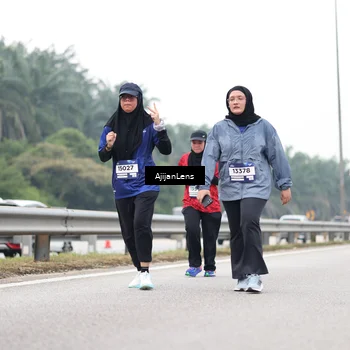 Runner Photo 7419368