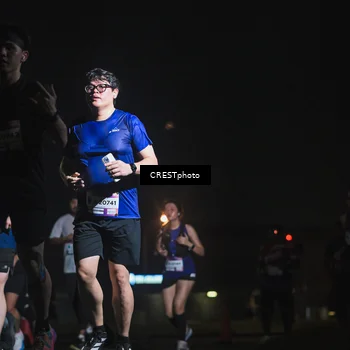 Runner Photo 7419373