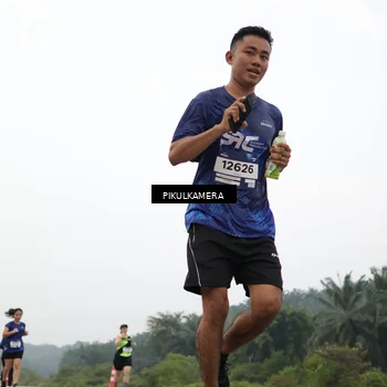 Runner Photo 7419374