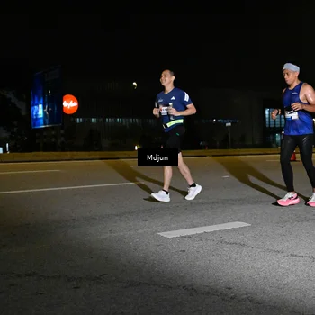 Runner Photo 7419398