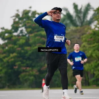 Runner Photo 7419400