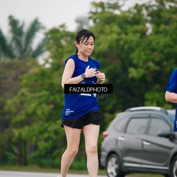 Runner Photo 7419423