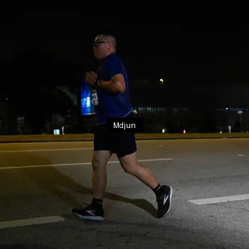 Runner Photo 7419425