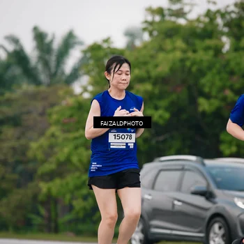 Runner Photo 7419429