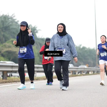 Runner Photo 7419510