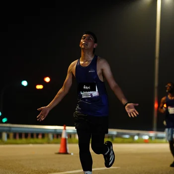 Runner Photo 7419543