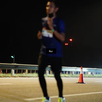 Runner Photo 7419546