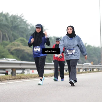 Runner Photo 7419557