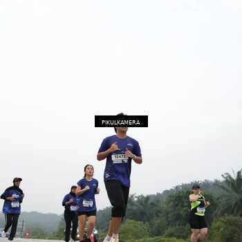 Runner Photo 7419558