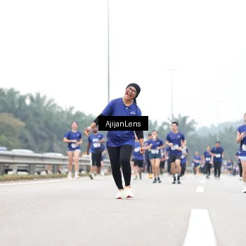 Runner Photo 7419589