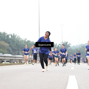 Runner Photo 7419590