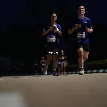 Runner Photo 7419592