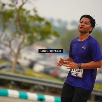 Runner Photo 7419599