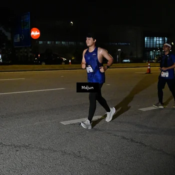Runner Photo 7419615