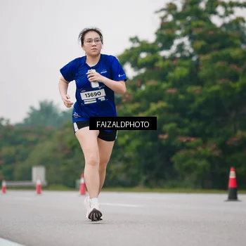 Runner Photo 7419686