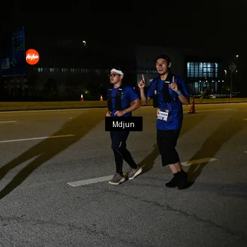 Runner Photo 7419701