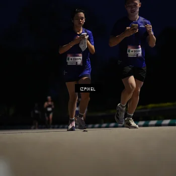 Runner Photo 7419706