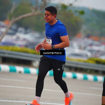 Runner Photo 7419710