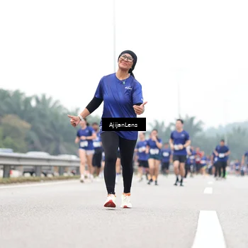 Runner Photo 7419725