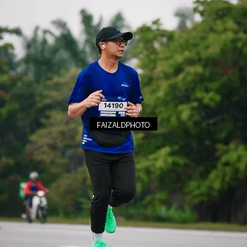 Runner Photo 7419729