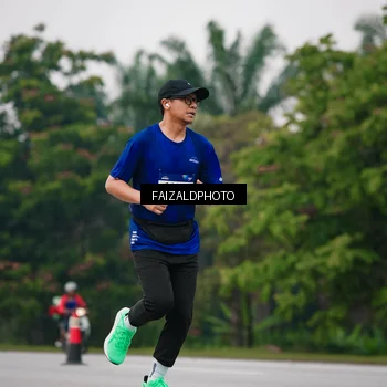 Runner Photo 7419730