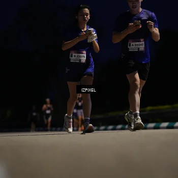 Runner Photo 7419733