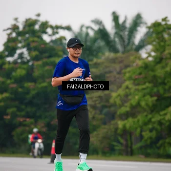 Runner Photo 7419737
