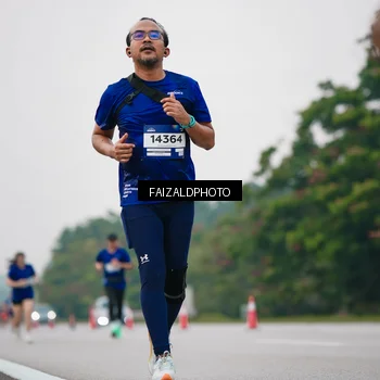 Runner Photo 7419759