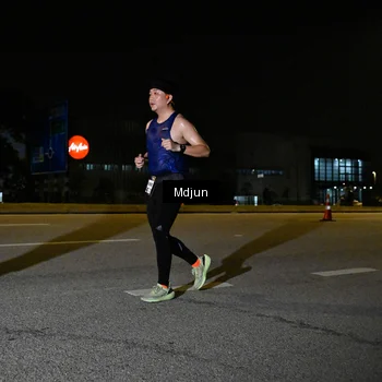 Runner Photo 7419765