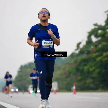 Runner Photo 7419775