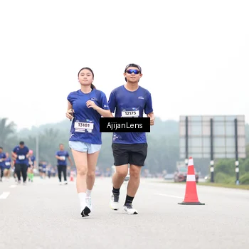 Runner Photo 7419845