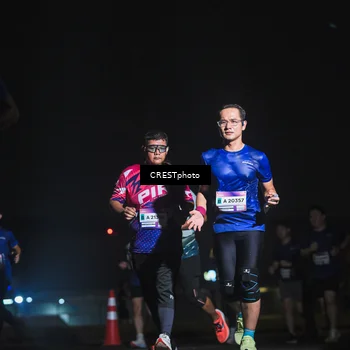 Runner Photo 7419849