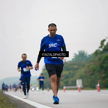 Runner Photo 7419850
