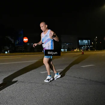 Runner Photo 7419872