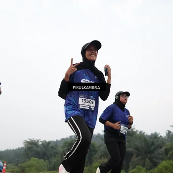 Runner Photo 7419877