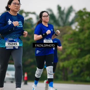Runner Photo 7419878