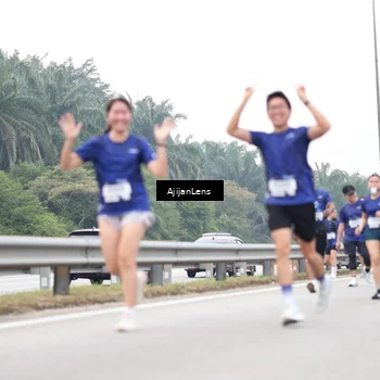 Runner Photo 7419883
