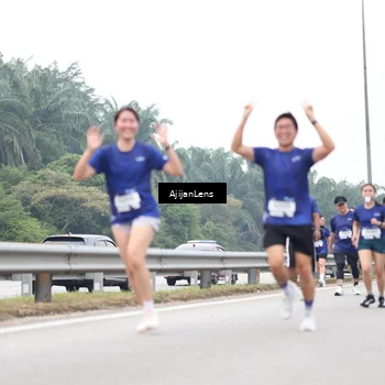 Runner Photo 7419885