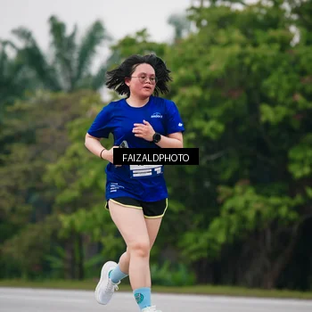 Runner Photo 7419898