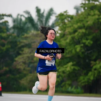 Runner Photo 7419900