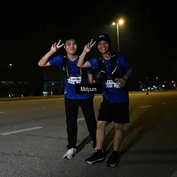 Runner Photo 7419905