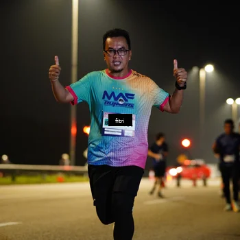 Runner Photo 7419944