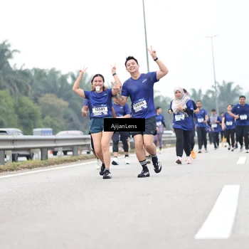 Runner Photo 7419945